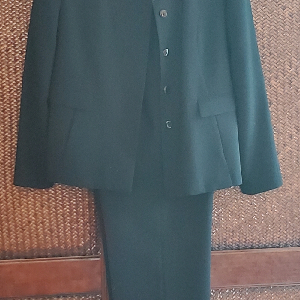 Pret A Porter Suits